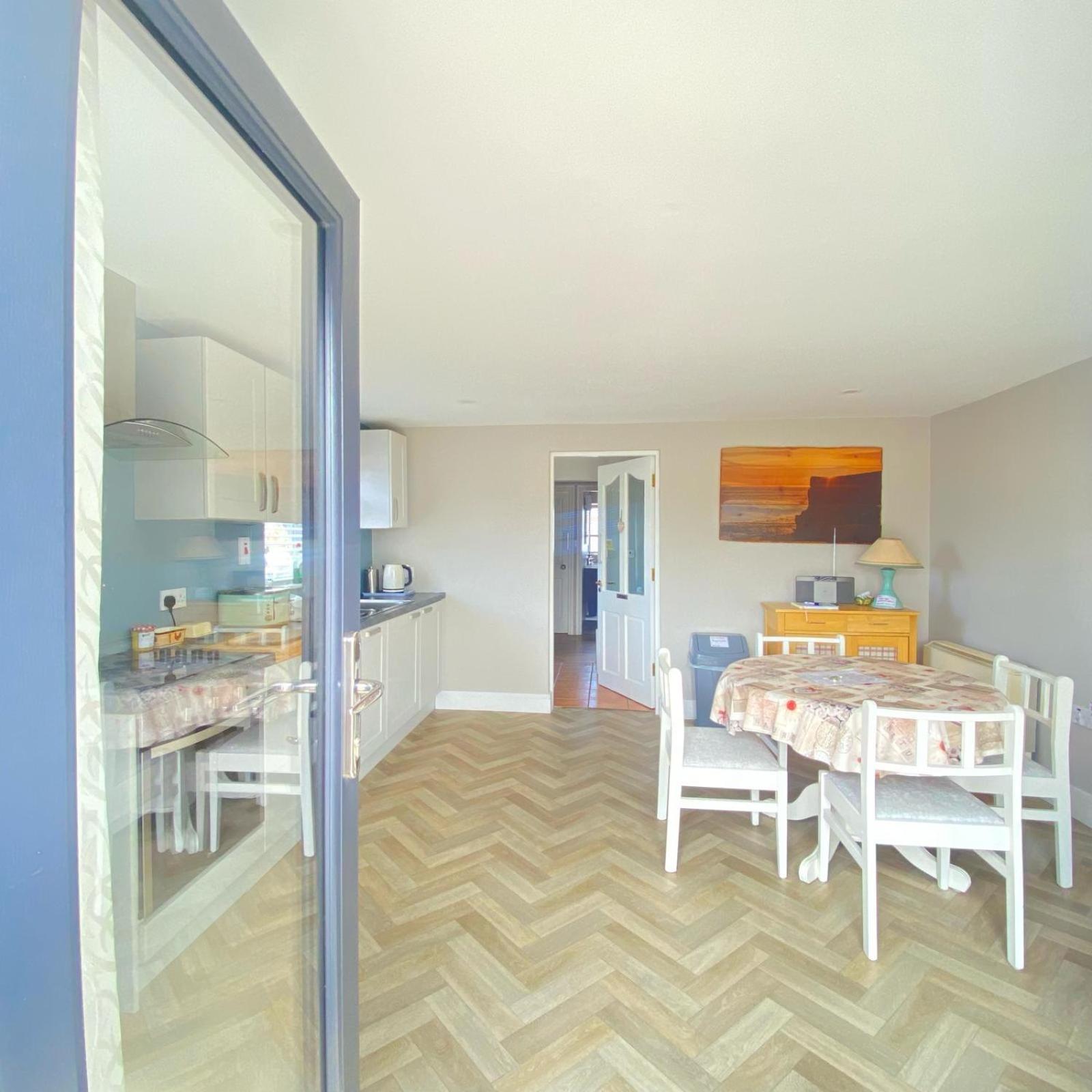 Luxury Holiday Rental With Sea Views On The Wild Atlantic Way Tralee Bagian luar foto